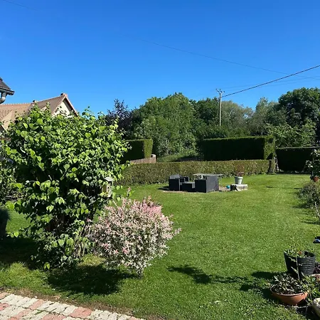 Holiday home Les Hortensias Rougemontiers